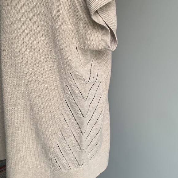 Never used Land’s End Sweater Vest - Picture 4 of 5